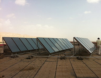 阿图什平板太阳能热水工程